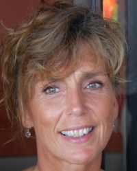 Anna Sainsbury-Thomas B.S.cHon(Psych) HPD DHP MNCH(Lic) Anna Sainsbury-Thomas B.S.cHon(Psych) HPD DHP MNCH(Lic)