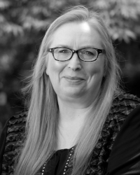 Dr Kate Beaven-Marks EdD, MSc, AdvDipH, BCH, MPNLP, SQHP Dr Kate Beaven-Marks EdD, MSc, AdvDipH, BCH, MPNLP, SQHP