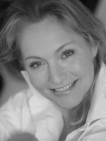 Holly Simmonds Holly Simmonds