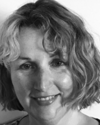 Karen Eynon, Advanced Hypnotherapist & Master NLP Coach, Conwy. BA Hons, HPD Karen Eynon, Advanced Hypnotherapist & Master NLP Coach, Conwy. BA Hons, HPD
