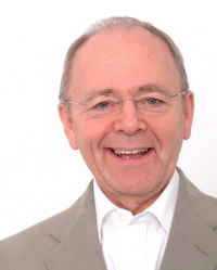 Dr G Trevor Hadfield Dr G Trevor Hadfield