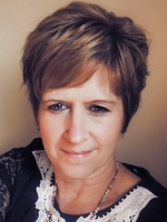 Elizabeth Lawrence Ad. Dip. CP, Dip Hyp CS, BA (Hons) Elizabeth Lawrence Ad. Dip. CP, Dip Hyp CS, BA (Hons)