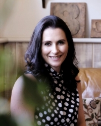 Bev Gisborne - Rewired Minds Bev Gisborne - Rewired Minds