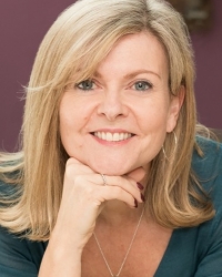 Amanda Thoden Van Velzen, BEd (Hons), DSFH, NLP & EFT, CNHC & NCH (reg) Amanda Thoden Van Velzen, BEd (Hons), DSFH, NLP & EFT, CNHC & NCH (reg)