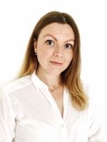 Lili Sinclair-Williams DipCHyp HPD NLP (Prac) Lili Sinclair-Williams DipCHyp HPD NLP (Prac)