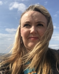 Samantha Crook -( DFSH) AFSFH)(DPLRT) registered. Chalice Hypnotherapy Samantha Crook -( DFSH) AFSFH)(DPLRT) registered. Chalice Hypnotherapy