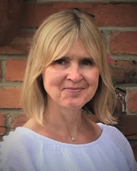 Positive Steps Therapy : Fran Smith RGN, Dip.Hyp, GQHP Positive Steps Therapy : Fran Smith RGN, Dip.Hyp, GQHP