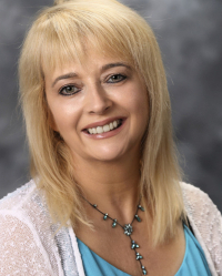 Liz Cornwallis Dip.AHMT, MNCH(reg.), CNHC(reg.), MSc, BSc, RGN Liz Cornwallis Dip.AHMT, MNCH(reg.), CNHC(reg.), MSc, BSc, RGN
