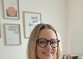 Clinical Hypnotherapist in London and UK-wide, offering sessions in English and Polish