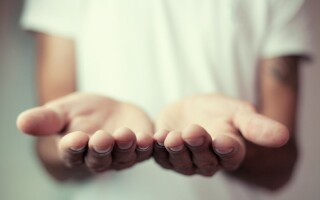 Dealing with dermatillomania