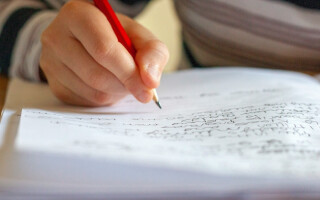 How solution-focused hypnotherapy can help manage exam nerves