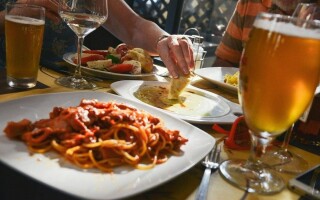 Can hypnotherapy improve my relationship with food?