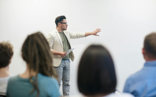Overcoming the fear of public speaking with hypnotherapy