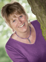 Doreen Gowing DipCH HPD MNCH CNHC Doreen Gowing DipCH HPD MNCH CNHC
