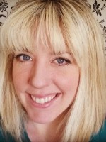 Alexandra Vessey Hypnotherapy (BA Hons, DPH, DNLP, CHPLR) Alexandra Vessey Hypnotherapy (BA Hons, DPH, DNLP, CHPLR)
