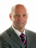 Mike Webb MSc, BSc (Hons), Dip Hyp CS (Dis), PGDT, MCSPhysio. Mike Webb MSc, BSc (Hons), Dip Hyp CS (Dis), PGDT, MCSPhysio.