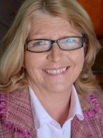 Linda Baines Dip Hyp.CS MHS A.Couns.Dip MNCS RGN SCM Linda Baines Dip Hyp.CS MHS A.Couns.Dip MNCS RGN SCM