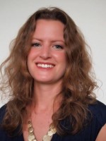 Catherine Spence, MA (Oxon), DHP (NC), RH, RYT Catherine Spence, MA (Oxon), DHP (NC), RH, RYT
