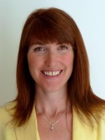 Carolyn Gillan HPD, DSFH, MNCH (Reg) MBACP (Accred) Carolyn Gillan HPD, DSFH, MNCH (Reg) MBACP (Accred)