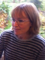 Elisabeth Holmes BEd(Hons) CHP(NC) LAHSM Elisabeth Holmes BEd(Hons) CHP(NC) LAHSM