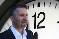 Andy Cox HPD MNCH (Reg) DHyp CHyp CNLP MCMI Andy Cox HPD MNCH (Reg) DHyp CHyp CNLP MCMI
