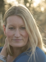 Ria Dannan Getting you to your better place... Ria Dannan Getting you to your better place...