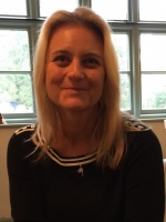 Lindsay Pretorius: BA (Hons) Psych & Dip Life Coaching - Finding Synthesis Lindsay Pretorius: BA (Hons) Psych & Dip Life Coaching - Finding Synthesis