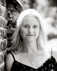 Lindsay Pretorius: Finding Synthesis - Life Coaching & Energy Therapy