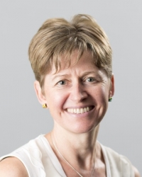 Lizzie Paish - Midlife Transformation Coach Lizzie Paish - Midlife Transformation Coach
