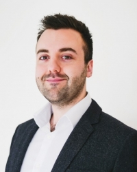 Tom Harris | Career Coach | Helping Professionals Make Big Career Changes Tom Harris | Career Coach | Helping Professionals Make Big Career Changes