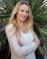 Paulina Tejs Life Coach, NLP Pract. trained by Tony Robbins Senior Coaching Team Paulina Tejs Life Coach, NLP Pract. trained by Tony Robbins Senior Coaching Team