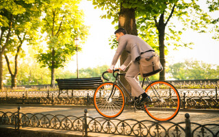 Walking or cycling to work boosts well-being