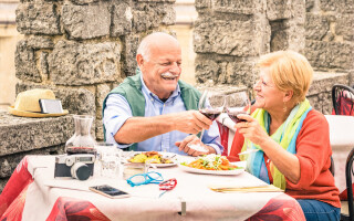 Can we make ourselves happier?
