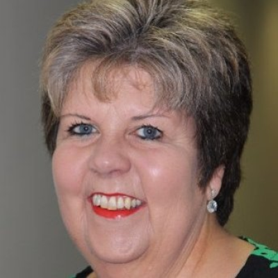 Julie Houlder Julie Houlder