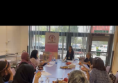 A talk that i did on intuitive eating followed by an activity to understand fullness cues