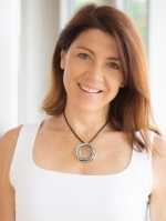 Stephanie Moore MA(Hons)BA(Hons)(BScNut.Med)mBANT,FNTP,CNHC Stephanie Moore MA(Hons)BA(Hons)(BScNut.Med)mBANT,FNTP,CNHC