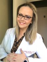 Carolina Capellari Simon, BSc (Hons), PG Dip (FNTP & GRCCT) Carolina Capellari Simon, BSc (Hons), PG Dip (FNTP & GRCCT)
