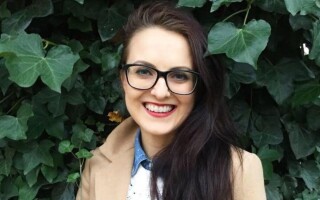 Therapist Spotlight: Anna L&ouml;fgren