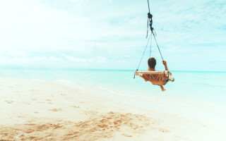 How to stay healthy on holiday