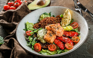 Summer salmon salad