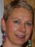 Claudia Ehrlicher, registered Dietitian and Health Coach Claudia Ehrlicher, registered Dietitian and Health Coach