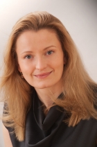 Victoria Makepeace-Warne - MSc Nutrition, BSc Nutr Health, ANutr, CNHC Victoria Makepeace-Warne - MSc Nutrition, BSc Nutr Health, ANutr, CNHC