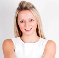 Natalie Coghlan MSc Obesity, BSc Exercise, Nutrition & Health Natalie Coghlan MSc Obesity, BSc Exercise, Nutrition & Health