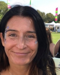 Clare Stainer (Reflexology ) MFHT,MAOR Clare Stainer (Reflexology ) MFHT,MAOR