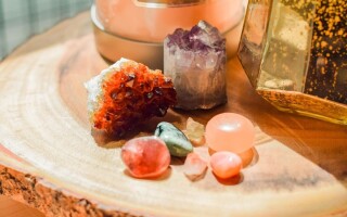 How to introduce kids to healing crystals