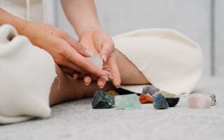 10 crystals for confidence