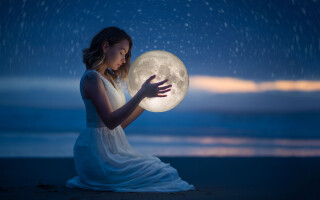 Lunar insomnia: How does the moon affect your sleep?
